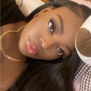 Meet your Posher, Dajiah